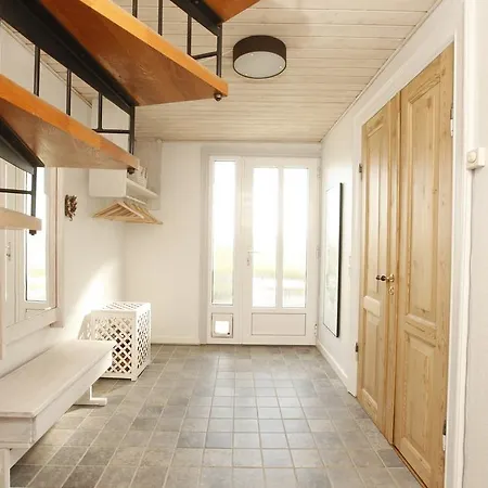 Apartment Loftgard Bed And Bath