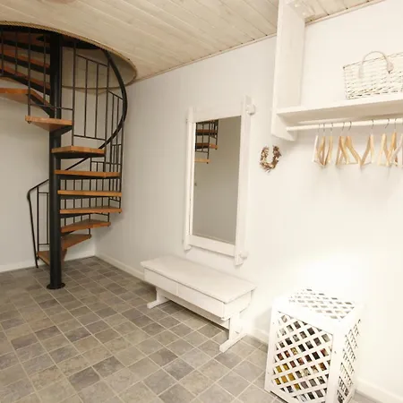 Apartment Loftgard Bed And Bath